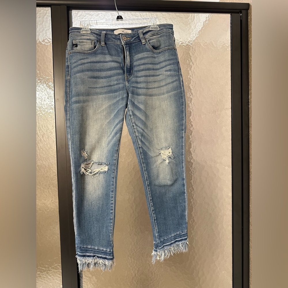 KanCan distressed jeans